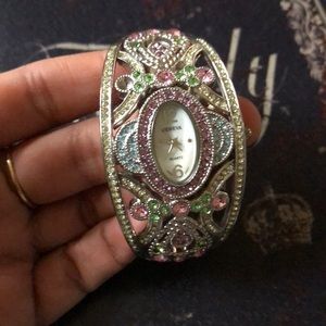 Part wear rhinestone Watch